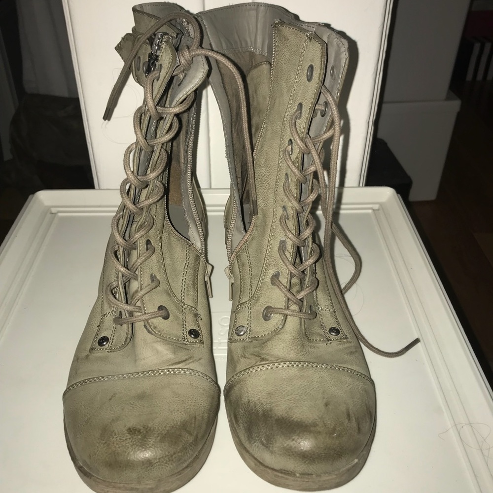 Grey Guess combat boots